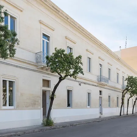 Palazzo Ricciardi *