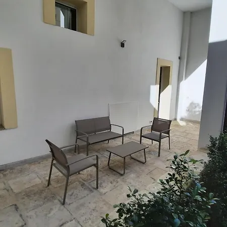 Aparthotel Palazzo Ricciardi *